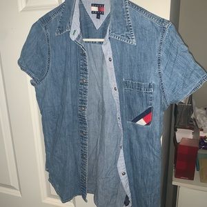 Women’s Tommy Jeans Button Down